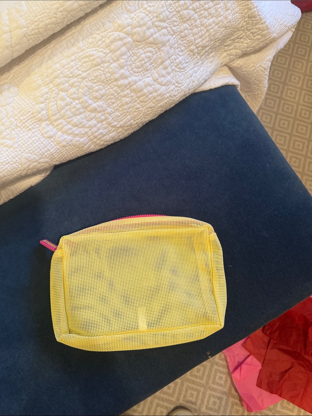 Byoma pouch